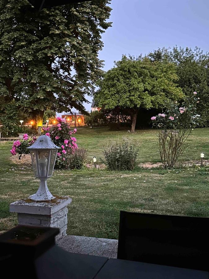 Manoir De La Vente De Rouville Mesnil-Raoul Exteriör bild