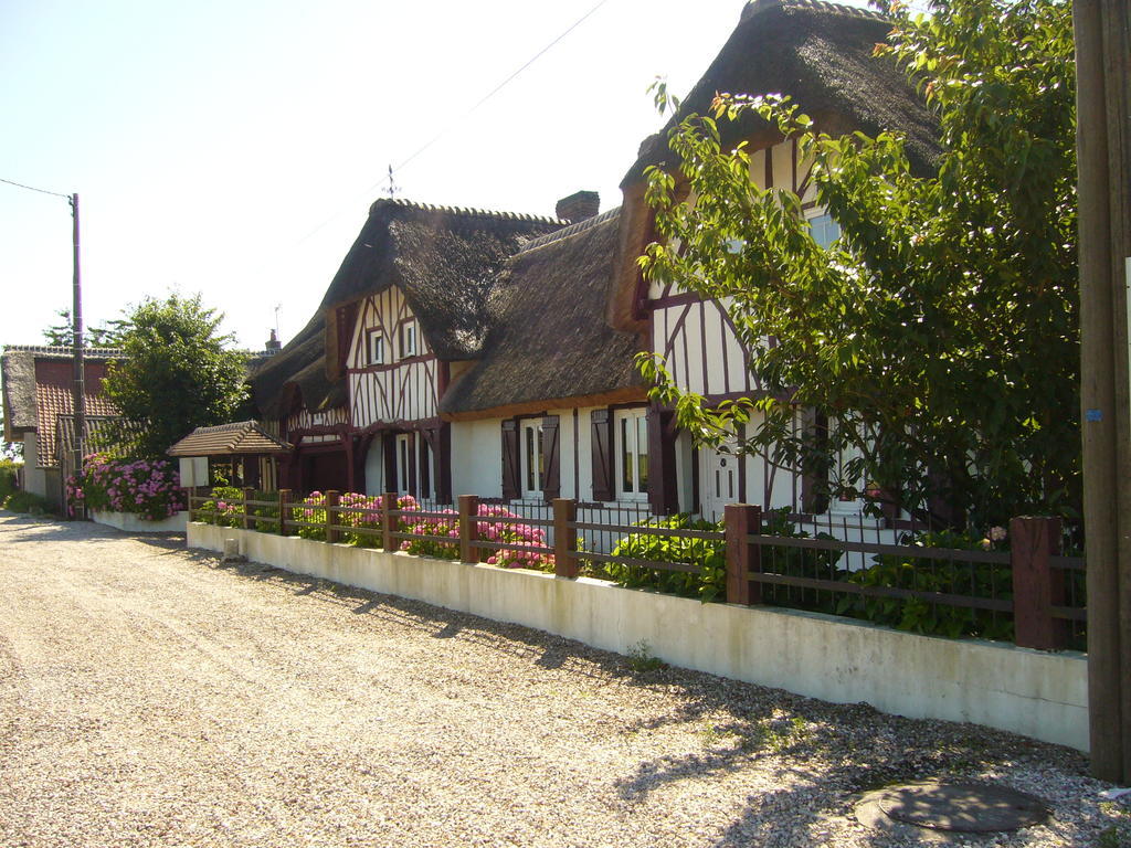Manoir De La Vente De Rouville Mesnil-Raoul Rum bild
